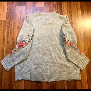 Umgee Sweaters - Umgee floral sweater - small Umgee Sweaters - Umgee floral sweater - small